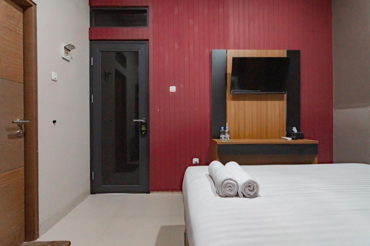 Urbanview Elephant Eleven Residence Bandung By Reddoorz מראה חיצוני תמונה